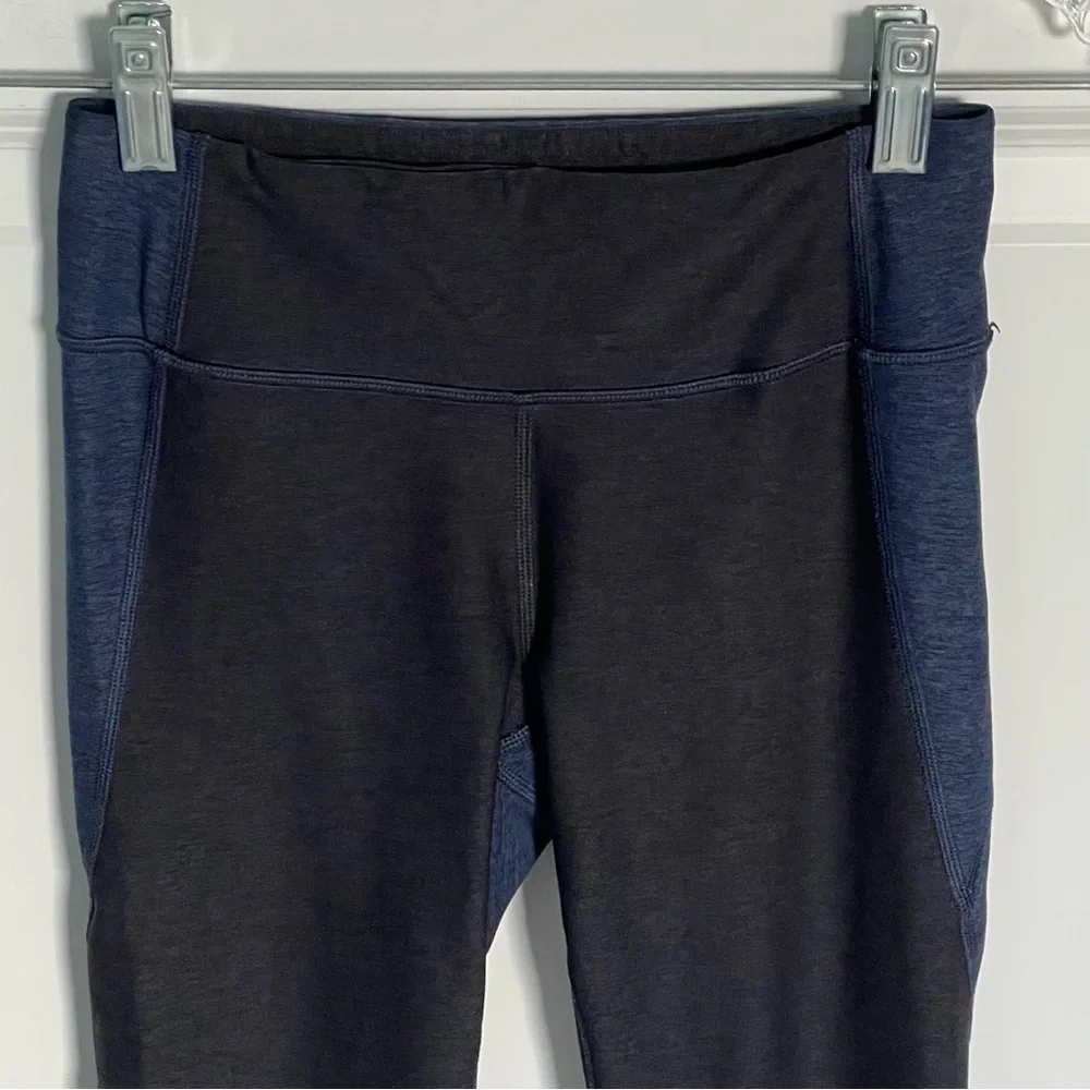 Outdoor Voices two-tone colorblock blue black Leggings 47154